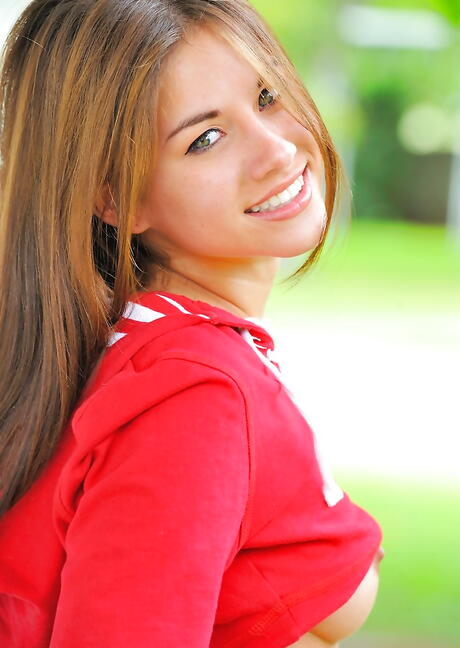 Sexy american young Shyla Jennings reveals tiny tits and masturbates with dildo outside